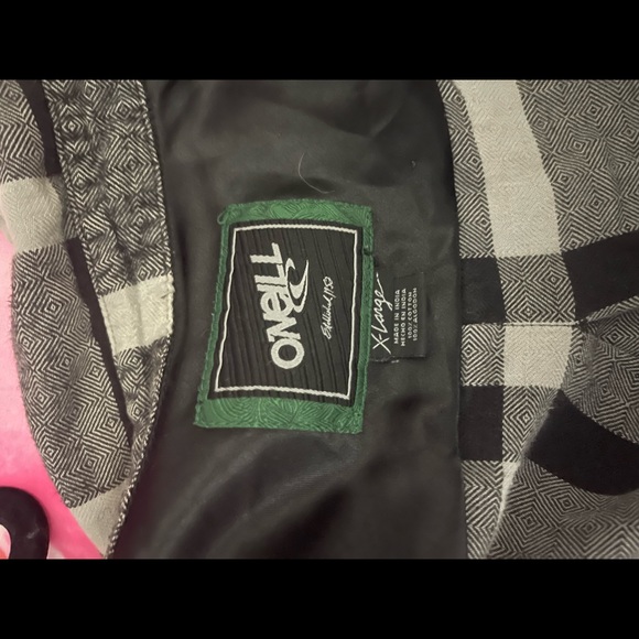 Vintage Lightweight Black and White Flannel - Picture 3 of 4